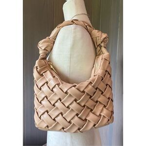 URBAN EXPRESSIONS Nadia Vegan Leather Crossbody Handbag *NEW*